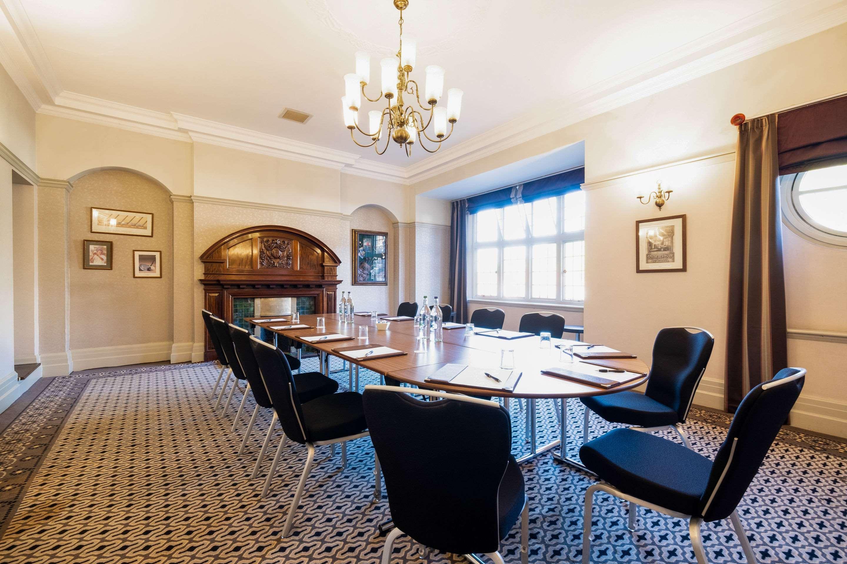The Samuel Ryder Hotel St Albans, Tapestry Collection Hilton Bagian luar foto