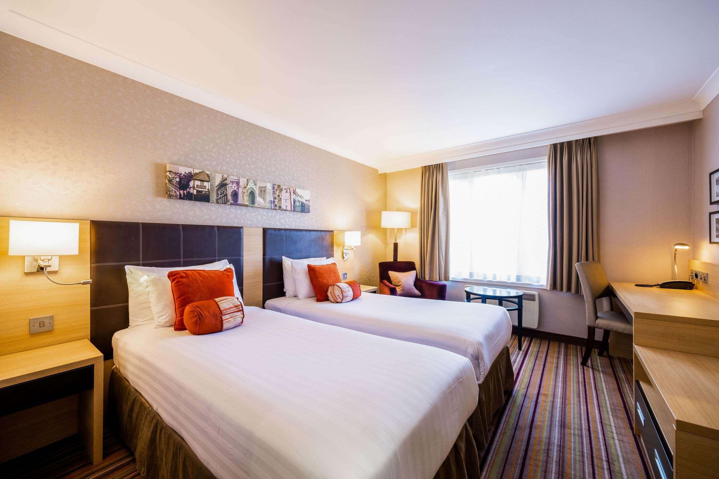 The Samuel Ryder Hotel St Albans, Tapestry Collection Hilton Bagian luar foto