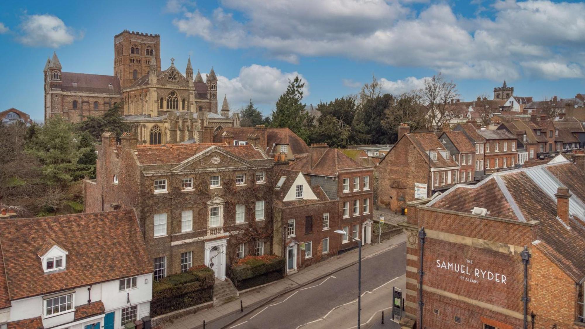 The Samuel Ryder Hotel St Albans, Tapestry Collection Hilton Bagian luar foto